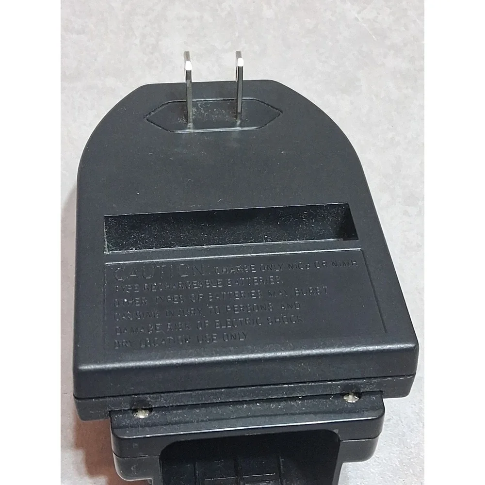 Swivel Sweeper XR-DC080200 Battery Charger & Battery Replacement Working Tested
